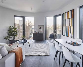 The Eight Apartments Shoreditch - London - Living room