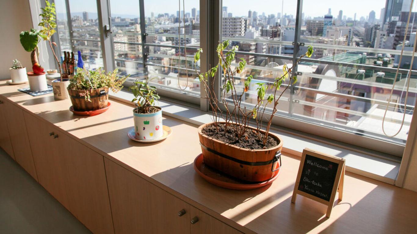 Shin-Osaka Youth Hostel