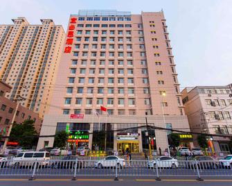 Ibis Lanzhou Hi-Tech Dev Zone - Lanzhou - Edificio