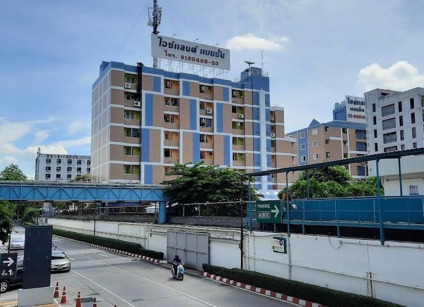 Island  Mansion Ram Intra Bangkok - בנגקוק - בניין
