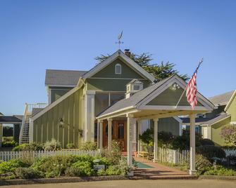 Hill House Inn - Mendocino - Budova