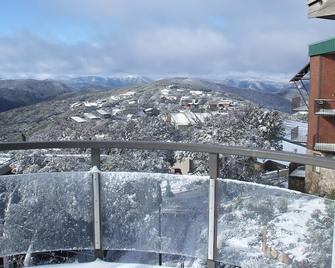 Ski Club of Victoria - Kandahar Lodge - Mount Buller - Balcony