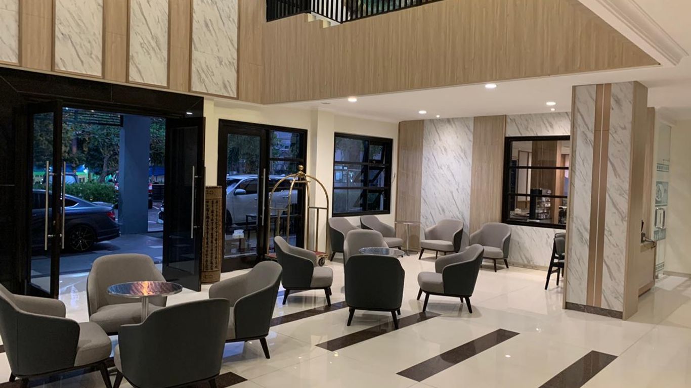 بنتانج موليا هوتل