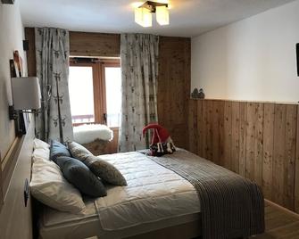 Edelweiss Hotel Champoluc - Champoluc - Slaapkamer