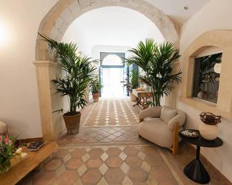 Classic One Bedroom Apartment with King Bed n. 8 Penelope - Siracusa - Lobby