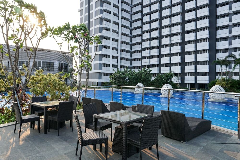 Minimalist Studio Room with City View at West Vista Apartment - Jakarta - Bâtiment