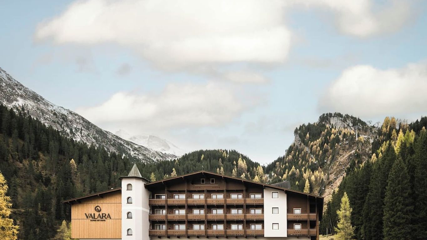 Valara Alpine Art Hotel