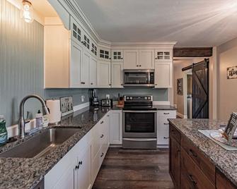 Charming Home near Yellowstone & Grand Teton NP - Ashton - Cocina