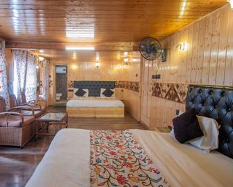 Kashmir house pahalgam - Pahalgam - Sala de estar