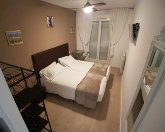 Hostal Puente de Hierro - Logroño