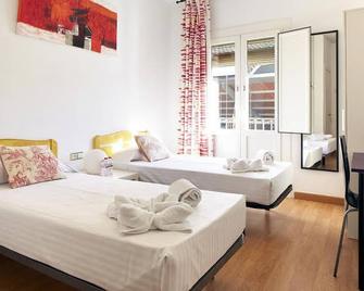 Hostal la Palmera - Barcelona - Bedroom