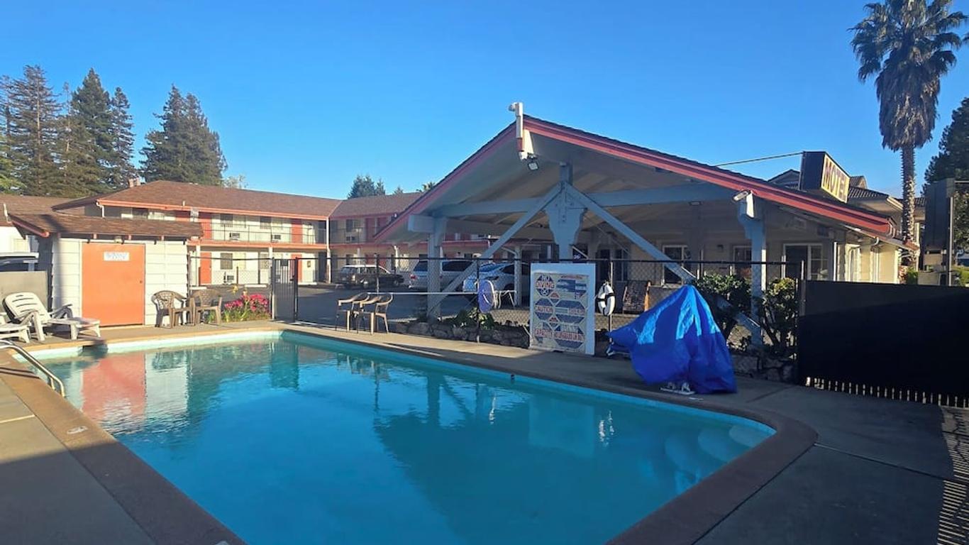 National 9 Motel