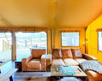 Jungle Book Safari Tent - Tenby - Soggiorno