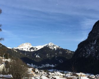 Hotel Stella Montis - Campitello di Fassa - Näkymät ulkona