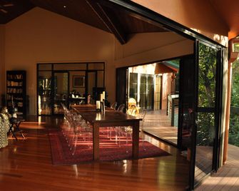 Escarpment Retreat & Day Spa for Couples - Mount Tamborine - Recepción