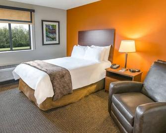 Pet-Friendly Room with Full Kitchen Next to Zion! Pool! - Hurricane - Bedroom