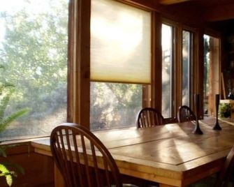Silver River Adobe Inn - Farmington - Τραπεζαρία