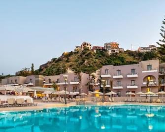 Porto Platanias Village Resort - Platanias - Pool