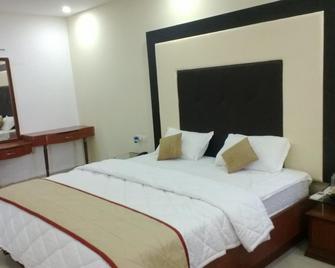 Hotel The Sutrupti - Bhubaneswar - Habitación