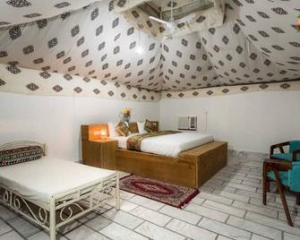 Sam Desert Resort - Sām - Habitación