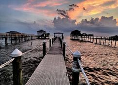 Charming Studio With Pier On Mobile Bay - Fairhope - Beach