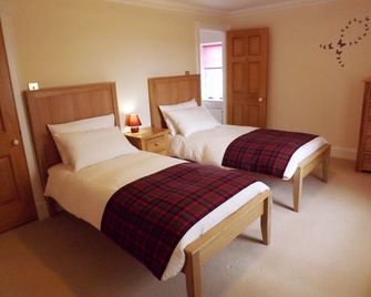 Tarrel Farmhouse - Tain