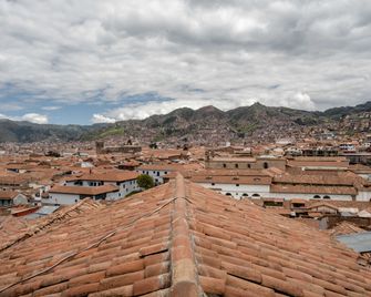 Hostal Corihuasi - Cusco - Außenansicht