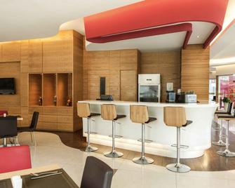 Ibis Balikpapan - Balikpapan - Baari