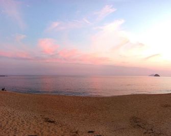 Cozy House on Boiçucanga Beach - 12 People with Wi-Fi - São Sebastião - Beach