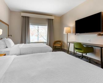 Fairfield by Marriott Inn & Suites Sandusky - Sandusky - Спальня