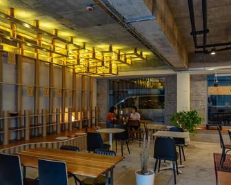 Mireuk Mireuk Beer Hostel - Tongyeong - Restaurante