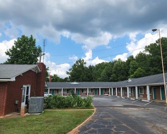 Budget Inn - Newberry - Edificio