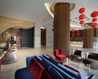 Golden Tulip Glory Fine Hotel - טאינאן - לובי