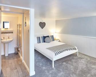 Host & Stay - Princess Place Studio - Whitby - Schlafzimmer
