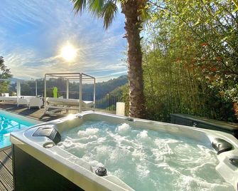 Villa Colina Cannes Mandelieu - Mandelieu-la-Napoule - Pool