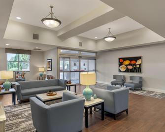 Best Western Plus Arlington/Marysville - Arlington - Salónek