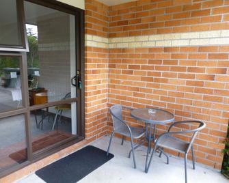 Invercargill Holiday Park & Motels - Invercargill - Patio
