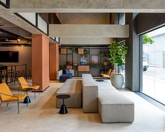 ibis budget Balneario Camboriu - Balneário Camboriú - Lobby