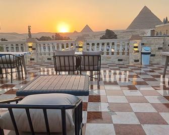 Karma pyramids view inn - El Cairo - Balcón
