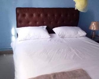 Zambia - Chipata - Bedroom