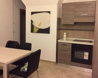 Salieri Apartment - Latina - Dining room