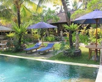 Villa Kishi-kishi - Gianyar - Piscina