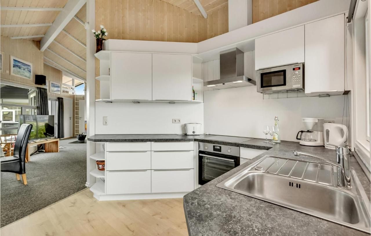 Nice home in Hvide Sande with sauna – Hvide Sande