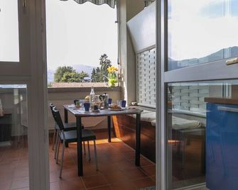 Kg Lierna Lake View - Lierna - Балкон