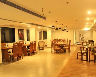 The Hotel Canoe - Kannur - Restaurant