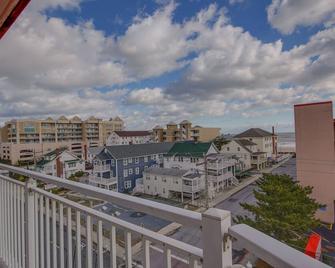 Americana Princess Suites/Condos - Ocean City - Balcón