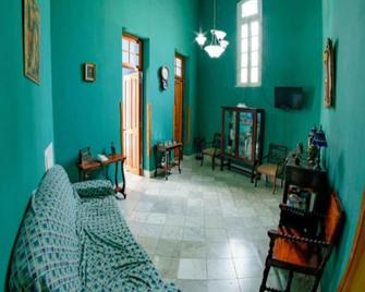 Casa Del Prado 66 - La Habana - Sala de estar