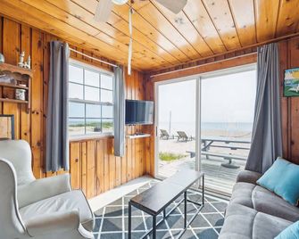 #4 | Cozy Classic Close to Beach - Oscoda - Living room