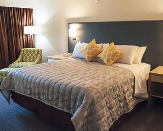 Barbara Worth Resort - Holtville - Bedroom