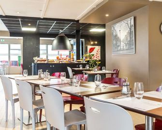 Campanile Lyon Est - Aéroport Saint Exupéry - Saint-Laurent-de-Mure - Restaurant